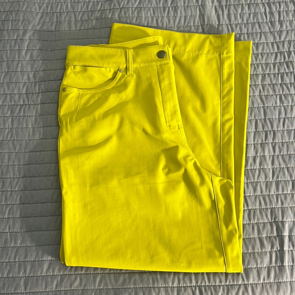 Lululemon City Sleek 5 Pocket Wide-Leg High Rise 7/8 Length Pant in yellow pear